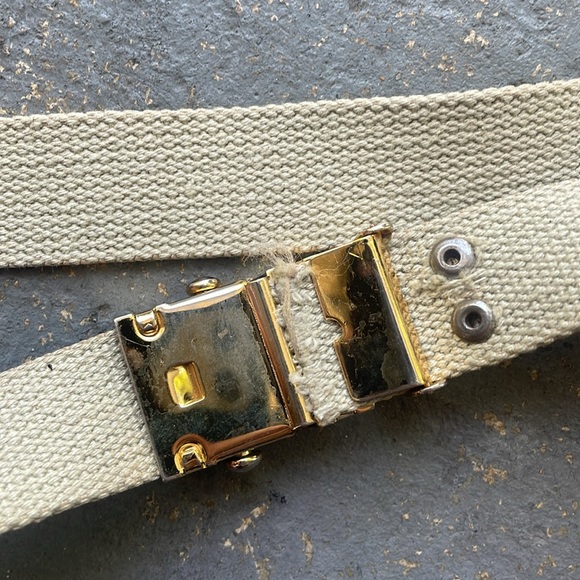 Tan small/M  belt canvas logo front unknown brand fits 25-30” waist adjustable - Picture 4 of 8